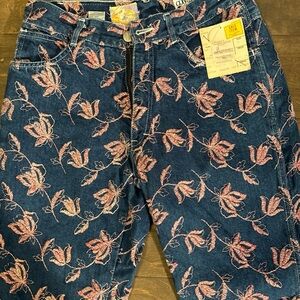 Vintage - 92 Floral Embroidered Denim Jeans